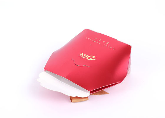 Printed Logo Gift Packing Paper Bags , Luxury Wedding Paper Bag 0.6mm Thickness